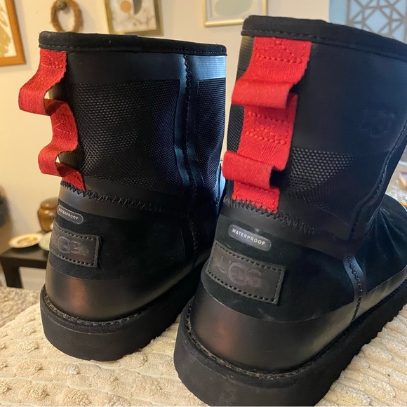 UGG Classic Mini Urban Tech WP black size 10 - Picture 5 of 15
